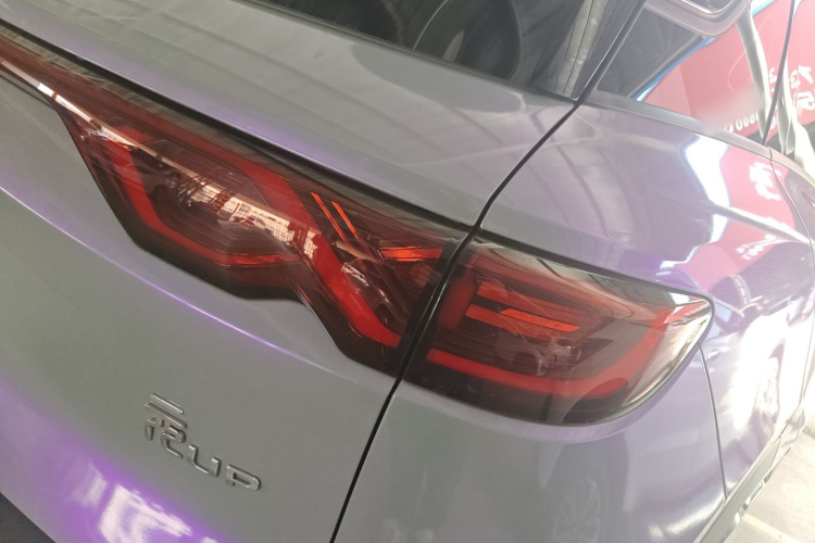 比亚迪 元UP 2024款 301KM 领先型车身外观9