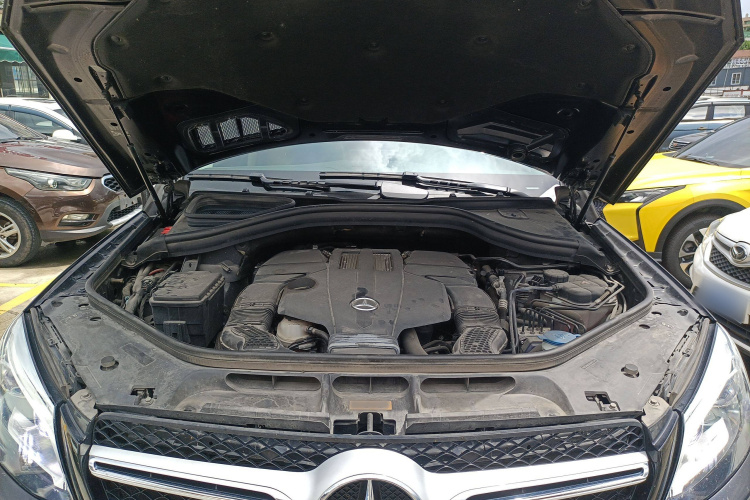 奔驰GLE 2017款 GLE 320 4MATIC 豪华型局部细节24