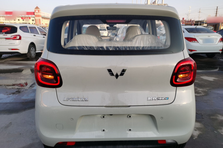五菱汽车 宏光MINIEV 2025款 四门版 进阶款车身外观6004