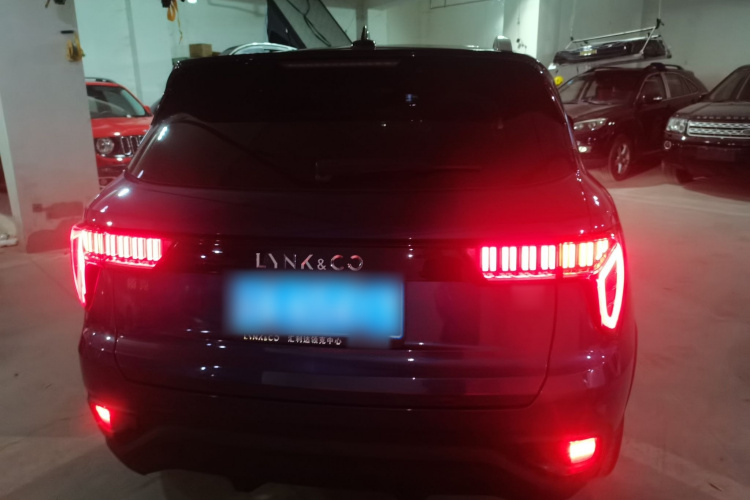 领克01 2019款 2.0T 两驱耀Pro版 国VI车身外观6