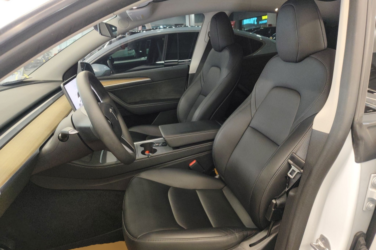 特斯拉 Model Y 2022款 改款 后轮驱动版局部细节19