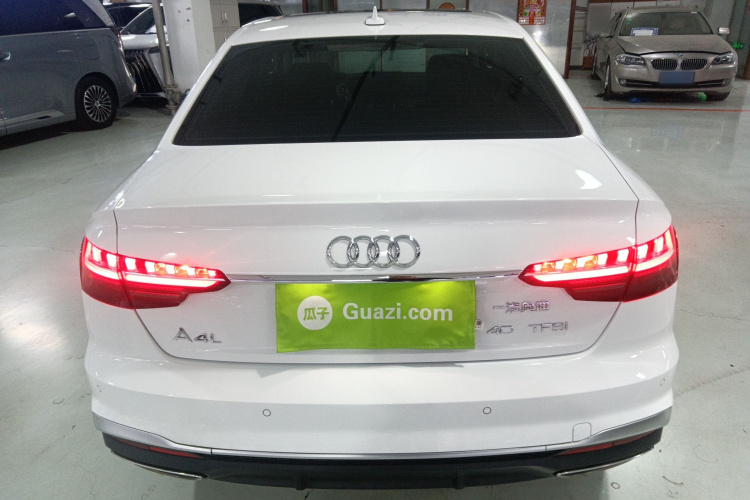 奥迪A4L 2023款 40 TFSI 时尚动感型车身外观6