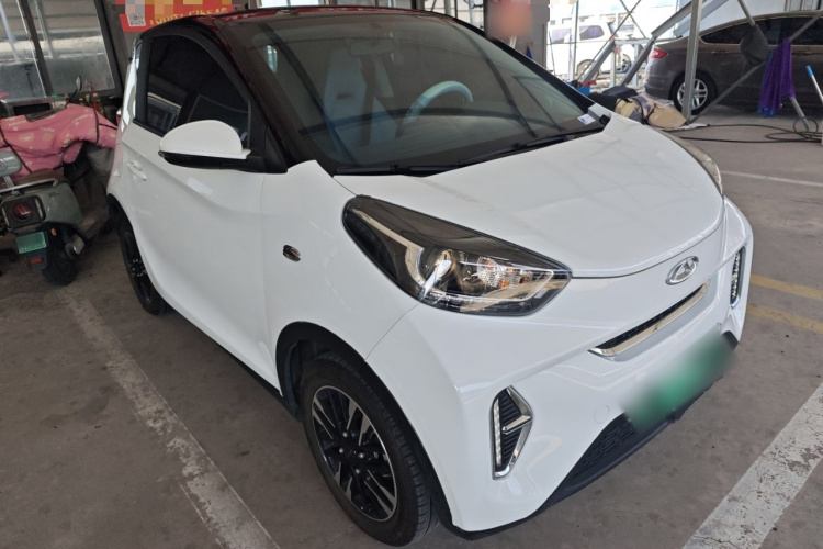 奇瑞 小蚂蚁 2022款 甜粉款 半糖版 磷酸铁锂 30kW 301km车身外观6002