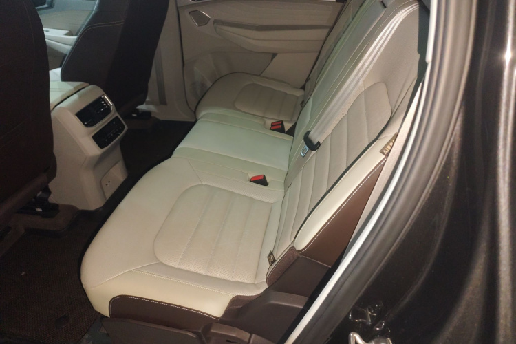 大众 揽境 2022款 380TSI 四驱豪华佳境版Pro 7座中控内饰21