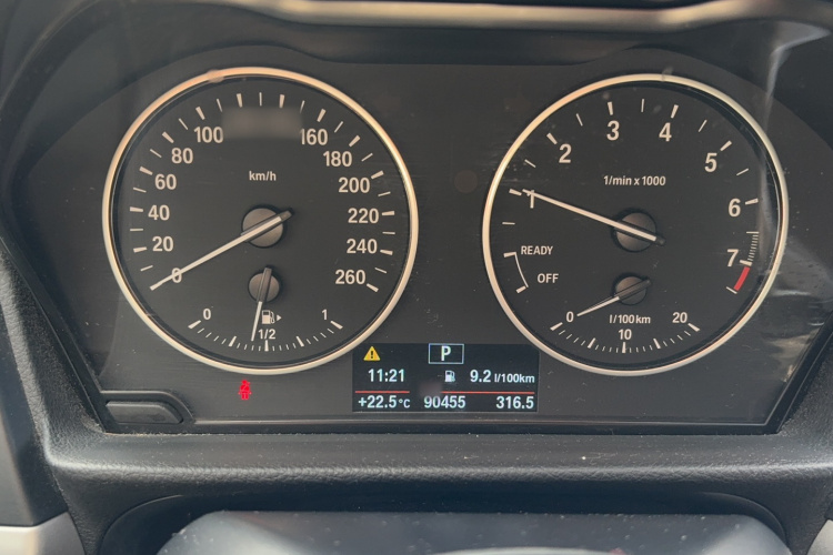 宝马1系 2017款 118i 时尚型局部细节14