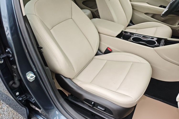 别克 君威 2020款 552T 精英型局部细节41