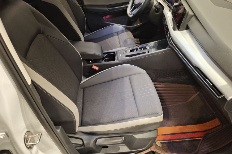 大众 高尔夫 2021款 280TSI DSG Pro局部细节41