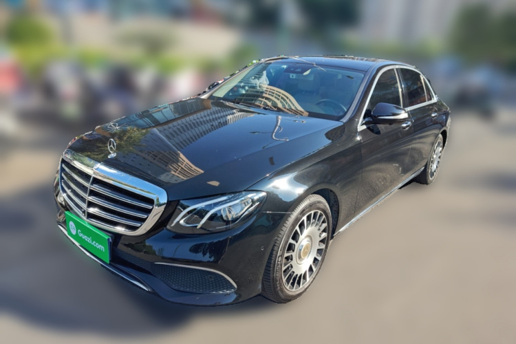 奔驰E级 2017款 E 300 L 豪华型车身外观1