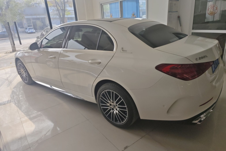 奔驰C级 2024款 改款 C 260 L 运动版车身外观6003