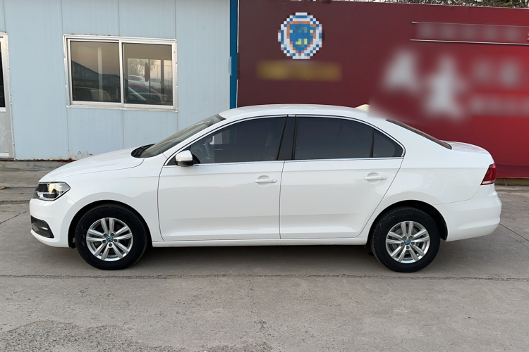 大众 桑塔纳 2019款 1.5L 自动风尚版 国VI车身外观6005