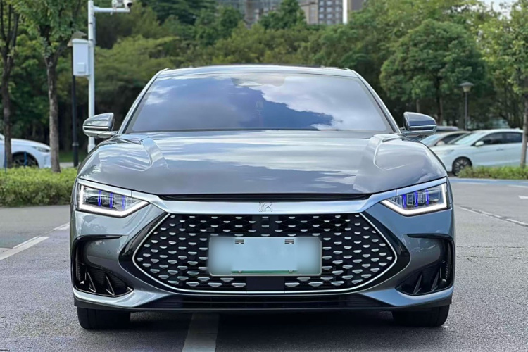 比亚迪 汉 2022款 DM-i 121KM 尊贵型车身外观6004