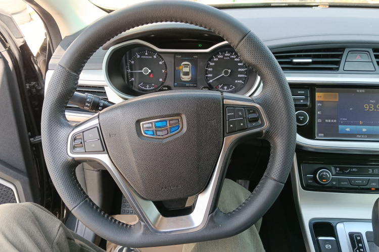 吉利汽车 帝豪GL 2017款 1.8L DCT精英型中控内饰13