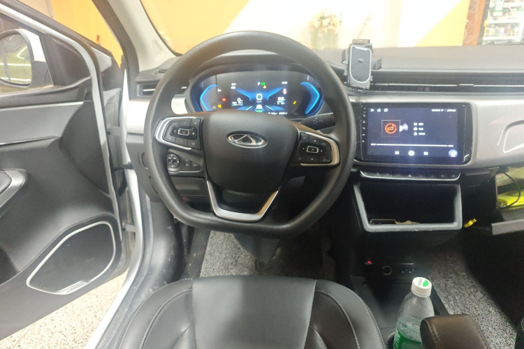 奇瑞新能源 艾瑞泽e 2024款 405km 出行版中控内饰13