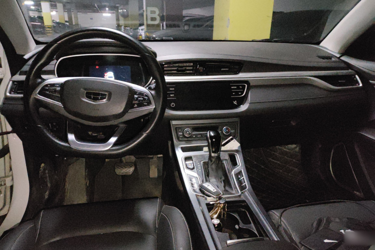 吉利汽车 帝豪 2019款 领军版 1.5L CVT向上互联型 国VI中控内饰12