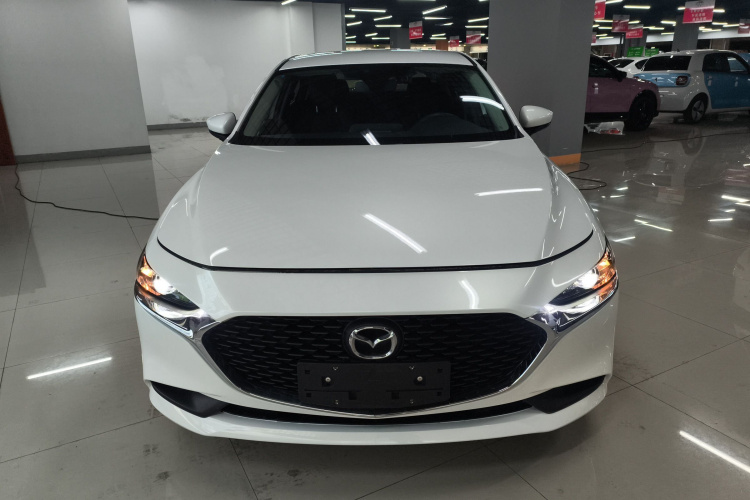 马自达3 昂克赛拉 2022款 2.0L 自动质擎版车身外观2