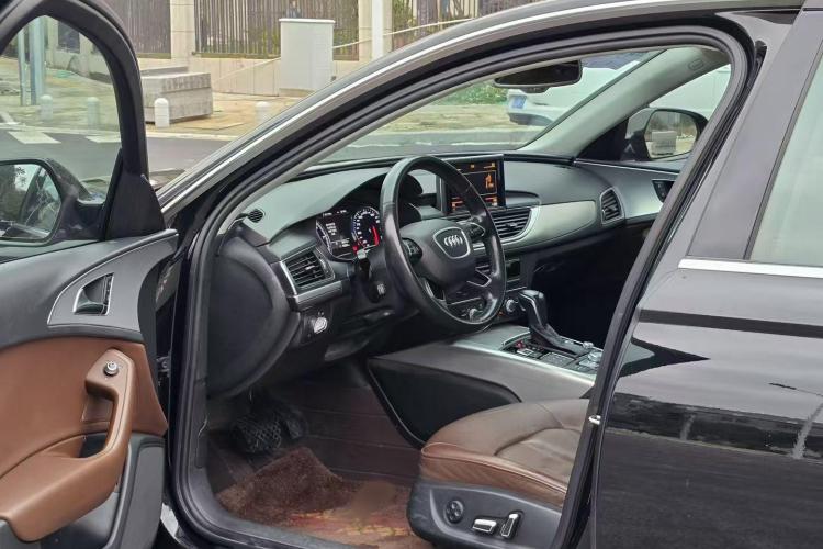 奥迪A6L 2017款 TFSI 技术型中控内饰7003