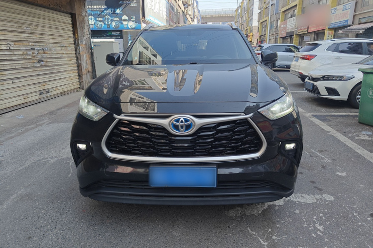 丰田 汉兰达 2023款 2.5L智能电混双擎两驱精英版 5座车身外观2