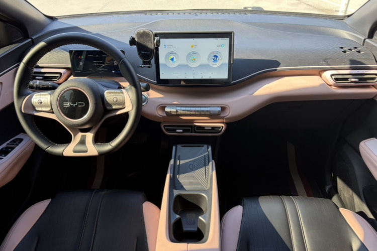 比亚迪 海鸥 2025款 305km 自由版中控内饰7001