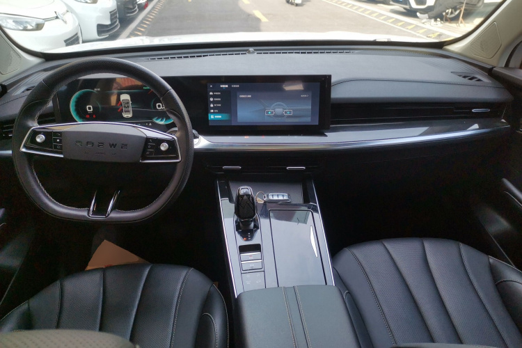 荣威RX5 MAX 2022款 1.5T 自动有为豪华版中控内饰12