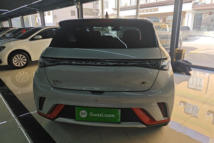 比亚迪 海豚 2021款 405km 时尚版车身外观6