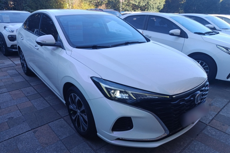 长安 逸动 2021款 PLUS 蓝鲸NE 1.4T GDI DCT旗舰型车身外观6002