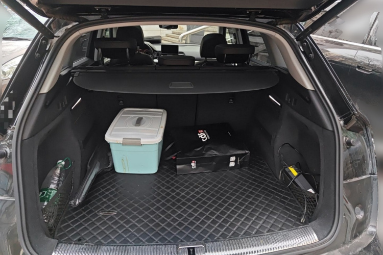 奥迪Q5L 2020款 改款 40 TFSI 荣享时尚型中控内饰23