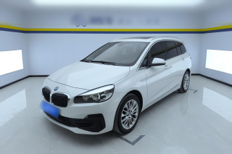 宝马2系多功能旅行车 2019款 220i 领先型