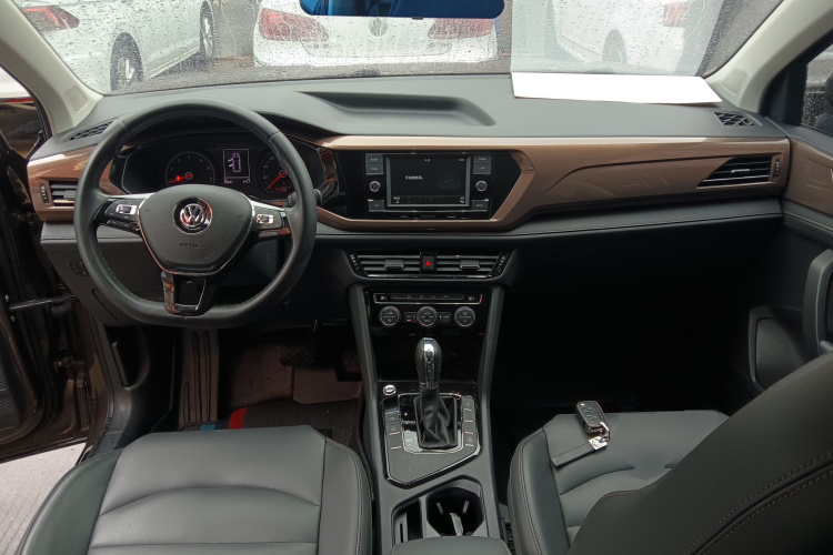 大众 途岳 2019款 280TSI 两驱舒适版 国V中控内饰12