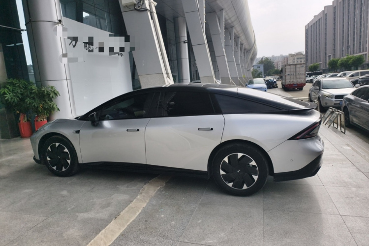 小鹏P7+ 2024款 长续航 Max车身外观4