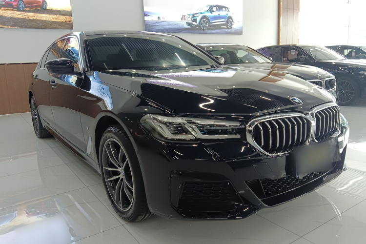 宝马5系 2022款 改款二 525Li M运动套装车身外观6002