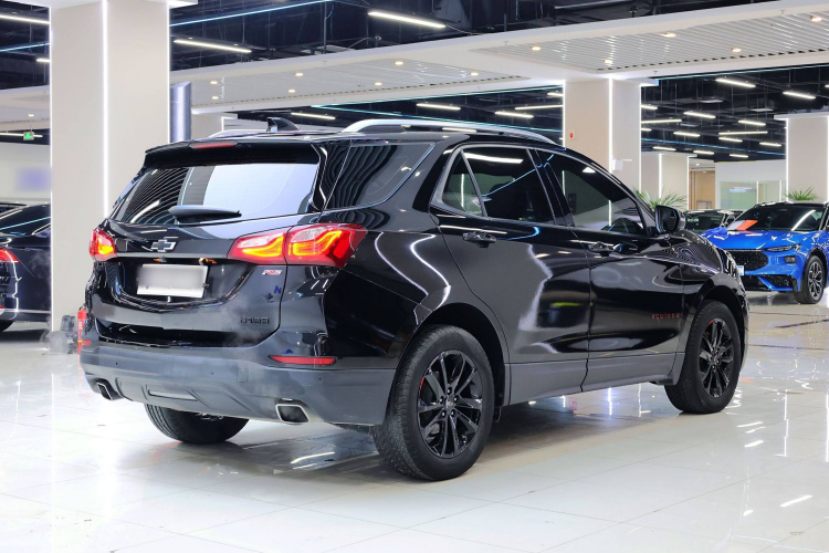 雪佛兰 探界者 2019款 Redline 550T 自动四驱捍界版RS 国VI车身外观6010