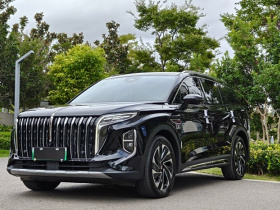 红旗HS7 PHEV 2024款 2.0T PHEV 四驱旗畅版 6座