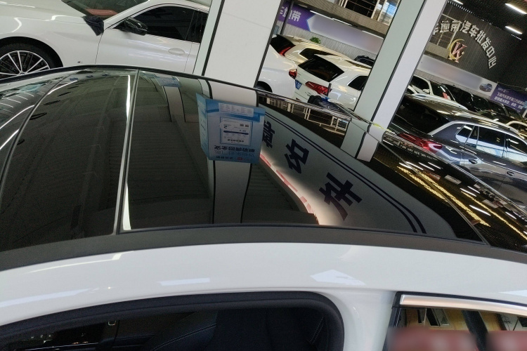 奔驰A级 2021款 A 200 L 运动轿车时尚型局部细节57