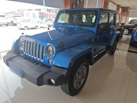Jeep 牧马人 2015款 3.0L Sahara 四门舒享版