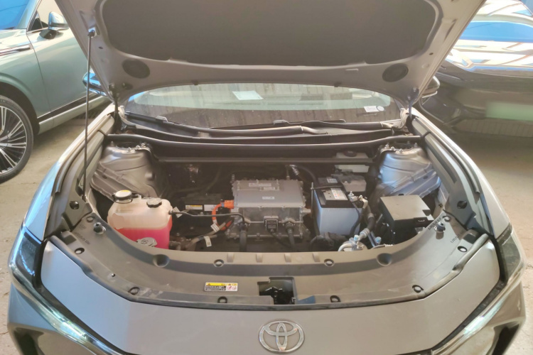 丰田bZ3 2024款 517km 精英PRO机舱底盘24