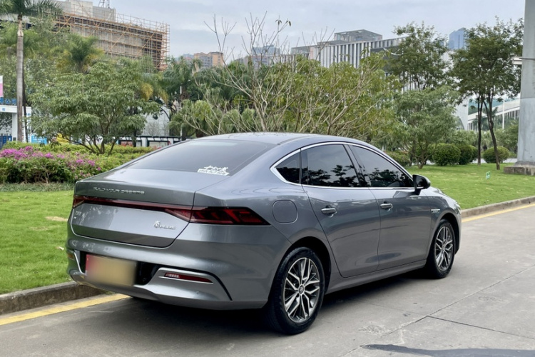 比亚迪 秦PLUS 2021款 EV 500KM 尊贵型车身外观6002