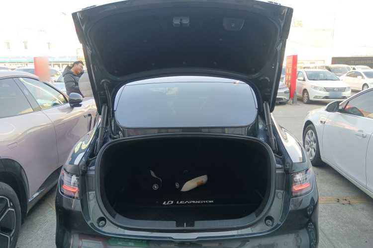 零跑汽车 零跑C01 2024款 增程 216尊享版局部细节23