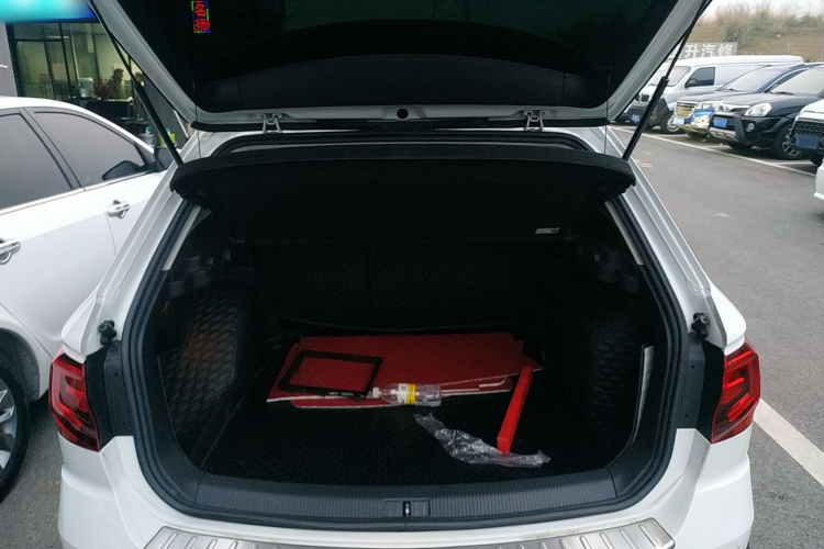 大众 C-TREK蔚领 2020款 1.5L 自动舒适型机舱底盘23