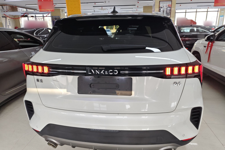 领克06 2023款 Remix 1.5T 劲Halo车身外观6