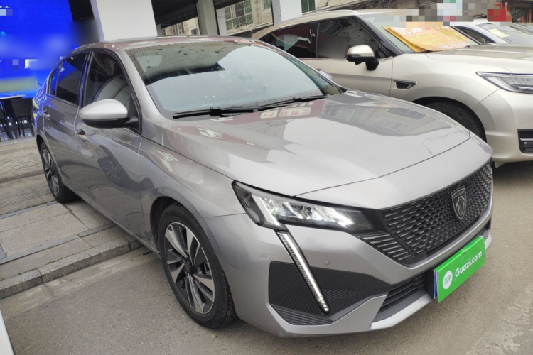 标致408 2022款 1.6T 追光版车身外观3