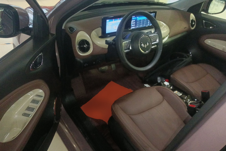 五菱汽车 五菱缤果 2023款 333km 悦享款中控内饰20