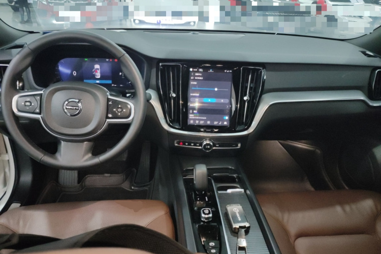 沃尔沃S60 2025款 B4 智逸豪华版中控内饰7002
