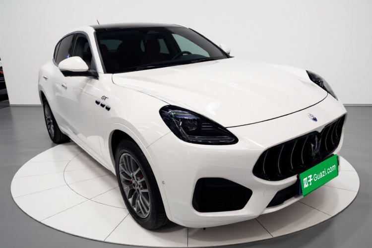 玛莎拉蒂 Grecale格雷嘉 2023款 2.0T GT车身外观3