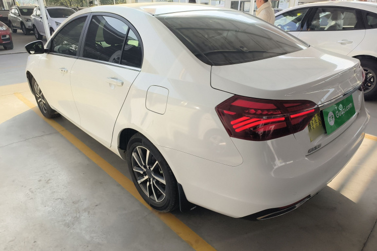 吉利汽车 帝豪 2019款 领军版 1.5L 手动向上互联型 国V车身外观6003