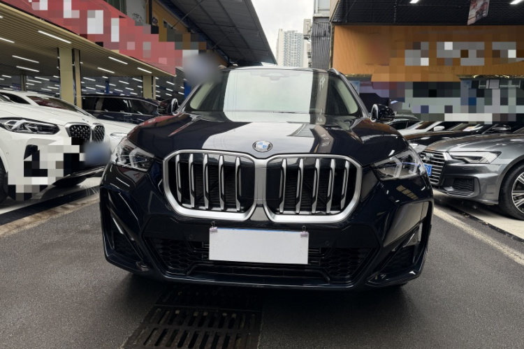 宝马X1 2023款 sDrive25Li M运动套装车身外观6006