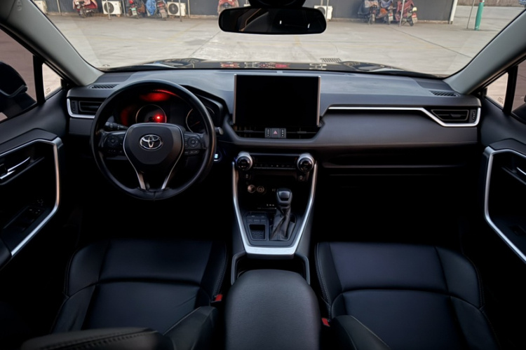 丰田 威兰达 2020款 2.0L CVT两驱豪华版中控内饰7001