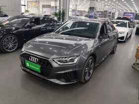 奥迪A4L 2022款 40 TFSI 豪华动感型