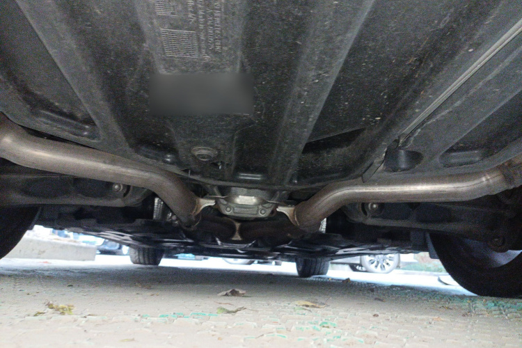 奔驰E级(进口) 2014款 E 200 轿跑版局部细节9009