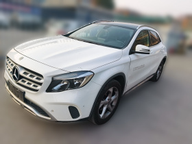奔驰GLA 2019款 GLA 200 动感型