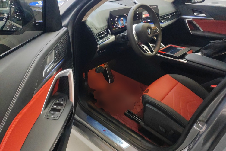 宝马X1 2023款 sDrive25Li M运动套装中控内饰20